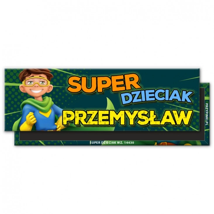 Super dzieciak z pelerynką