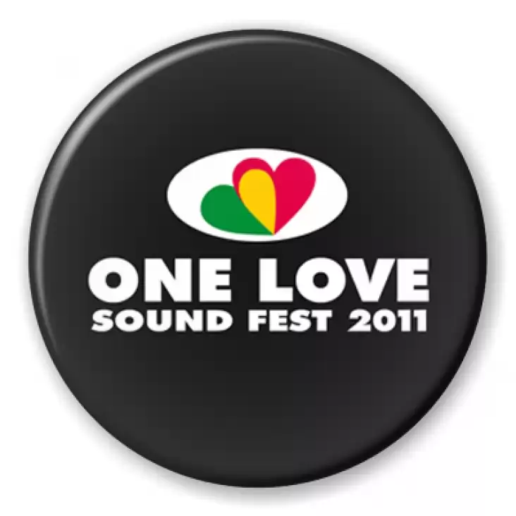 przypinka One love 2011 - czarne