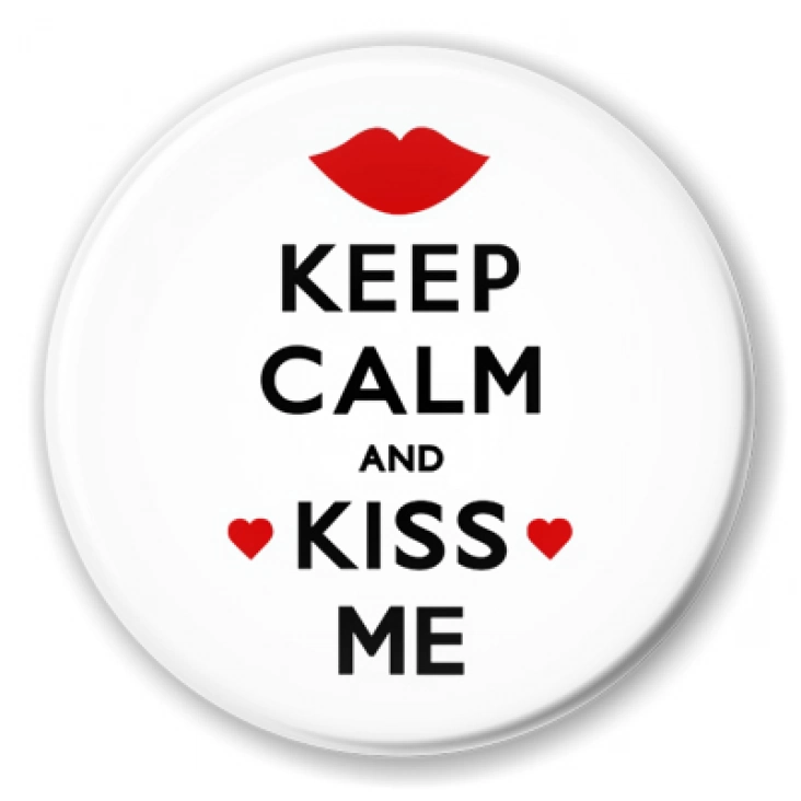 przypinka Kiss me