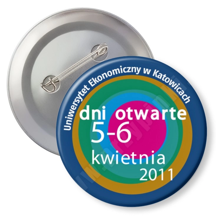 przypinka z agrafką UE w Katowicach