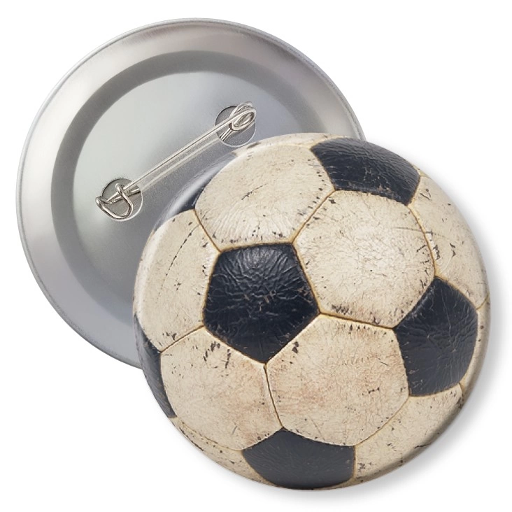 przypinkaPiłka do footballu