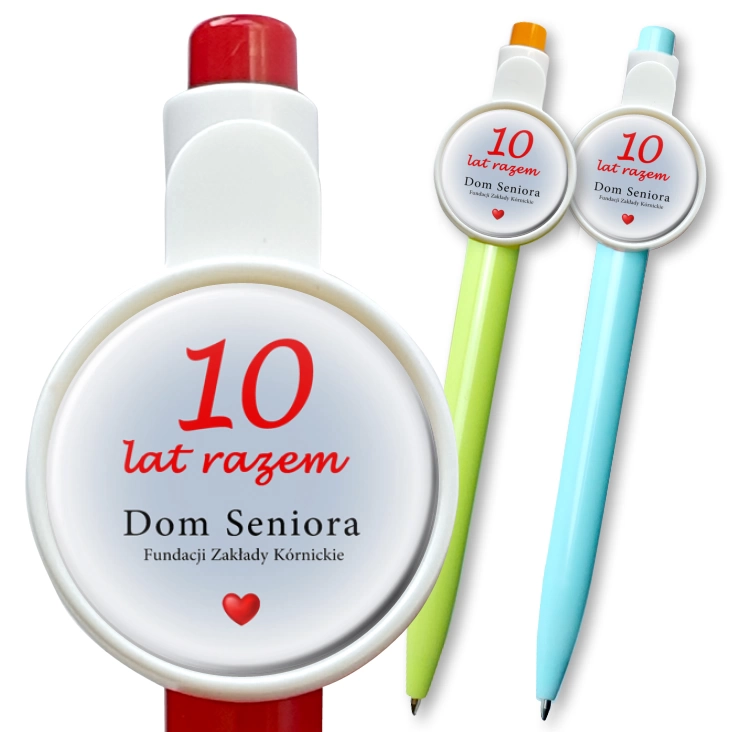 przypinka długopis 10 lat razem Dom Seniora