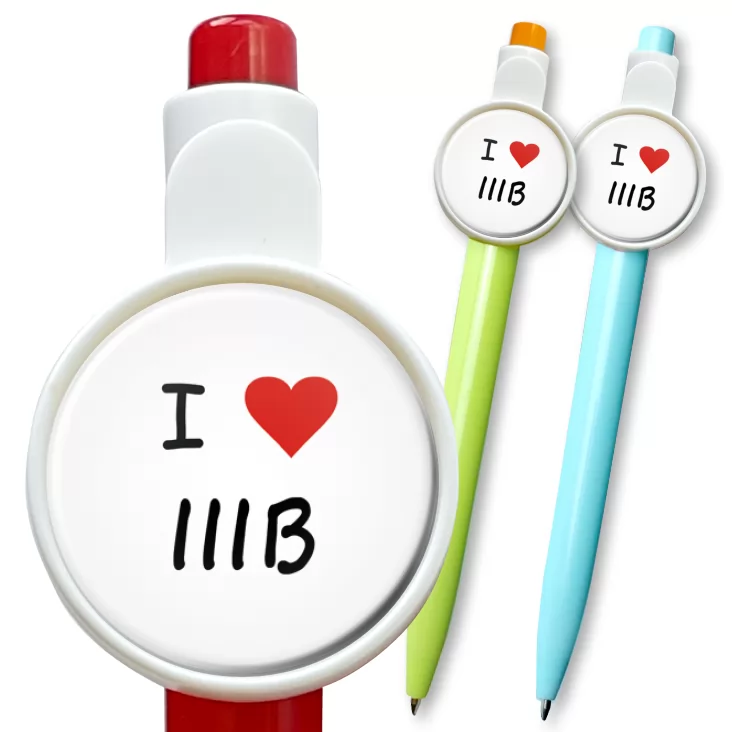 przypinka długopis I love IIIB