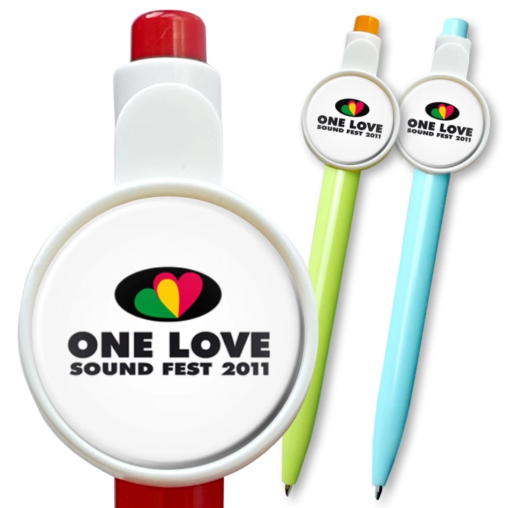 przypinka długopis One love 2011 - białe