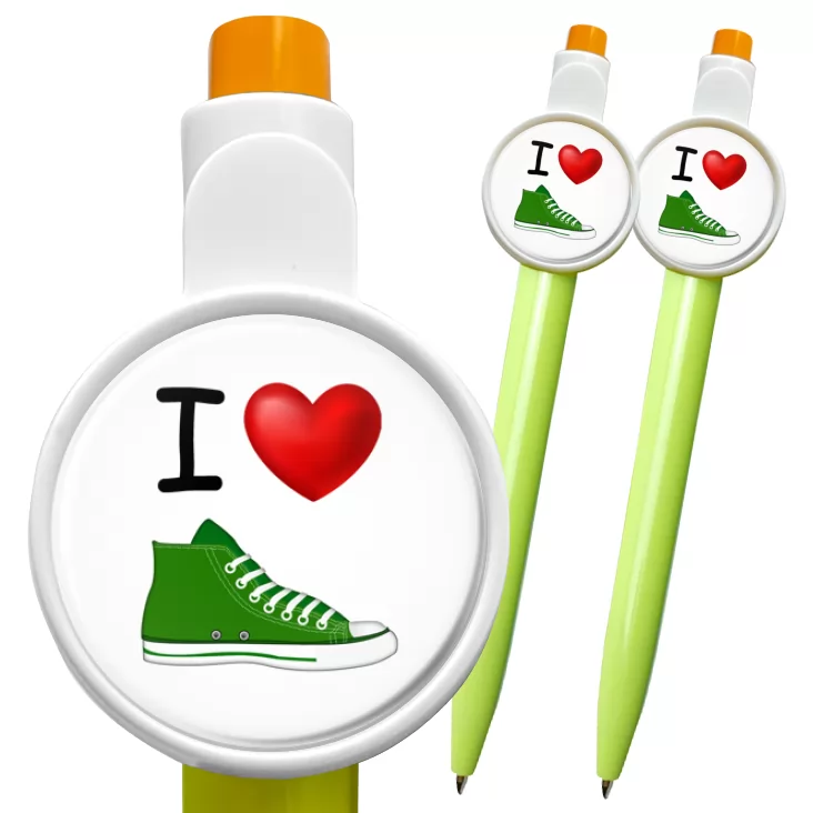 przypinka długopis I love trampki