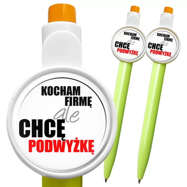 przypinka długopis Kocham firmę, ale chcę podwyżkę