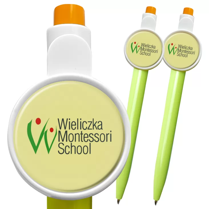 przypinka długopis Wieliczka Montessori School