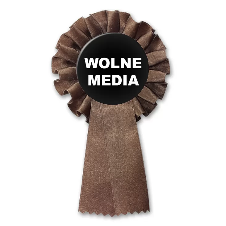 przypinka kotylion Wolne media