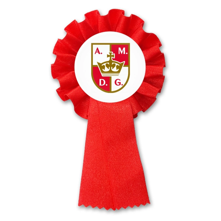 przypinka kotylion Konfederacja Korony Polskiej sygnaturka na białym tle