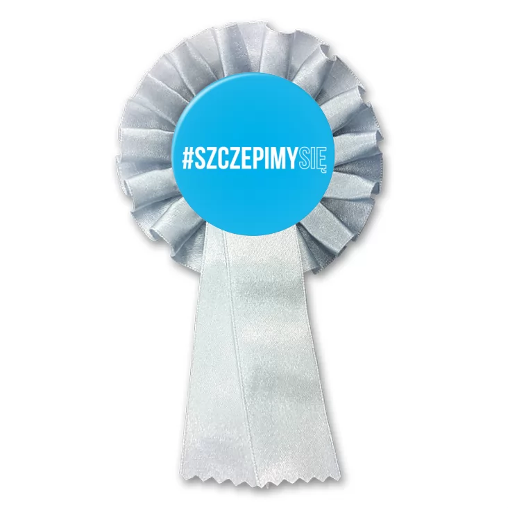 przypinka kotylion Szczepimy się niebieskie tło