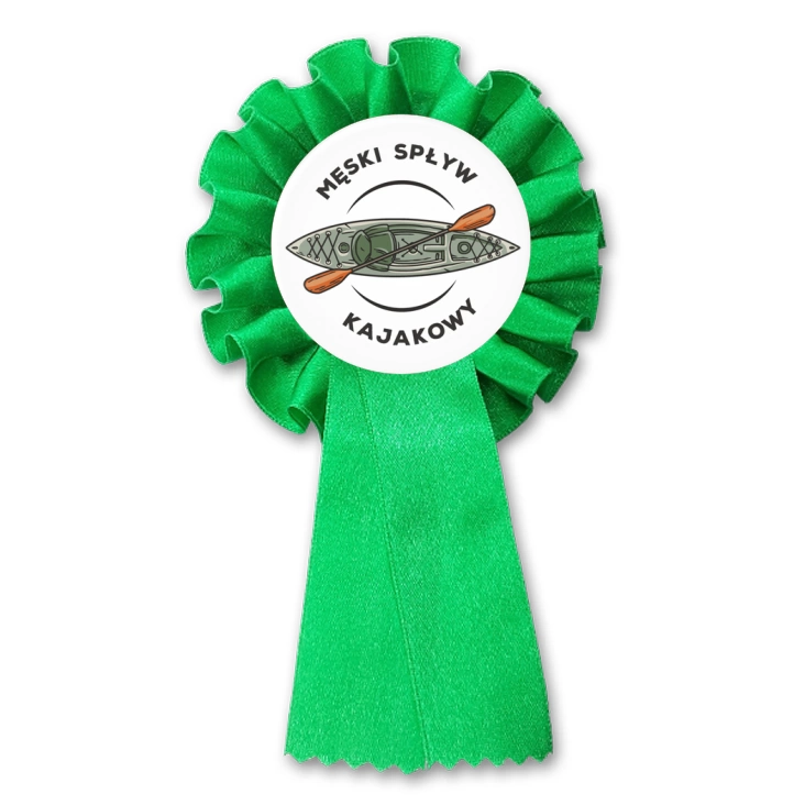 przypinka kotylion Męski spływ kajakowy na białym tle