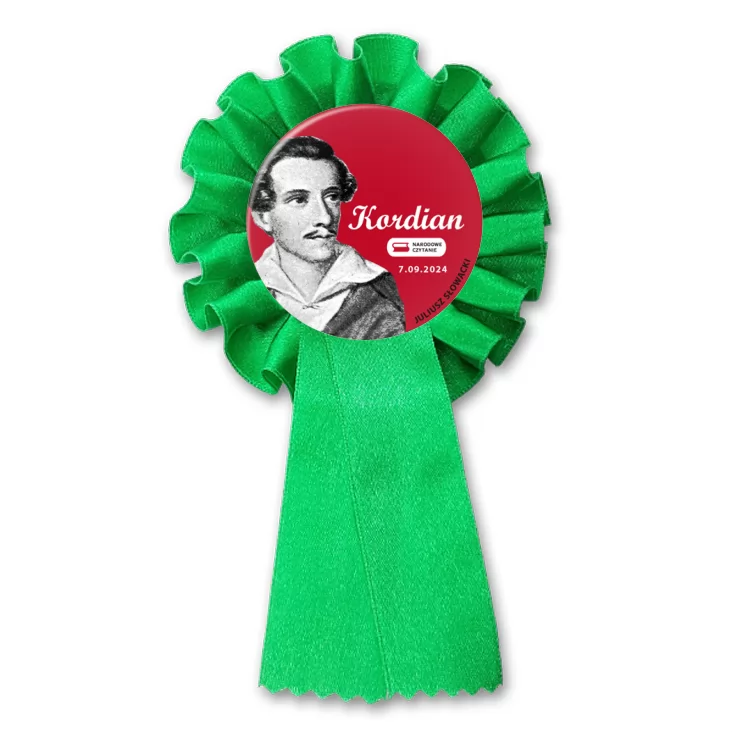 przypinka kotylion Narodowe czytanie Kordian Juliusz Słowacki na czerwonym tle