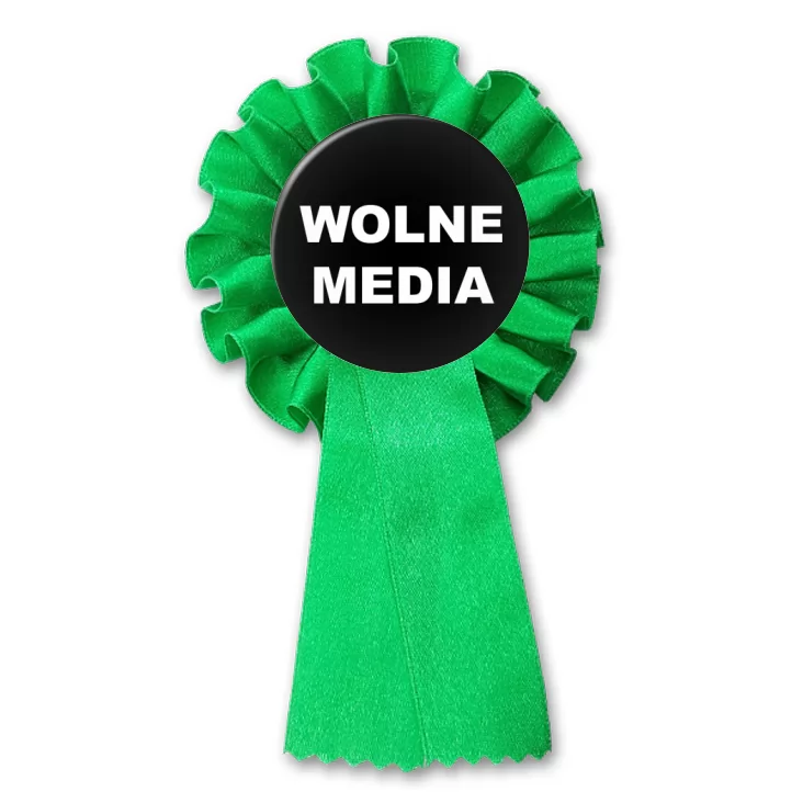 przypinka kotylion Wolne media