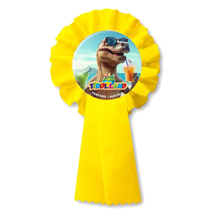 przypinka kotylion Tyranozaur na wakacjach w Tirolland