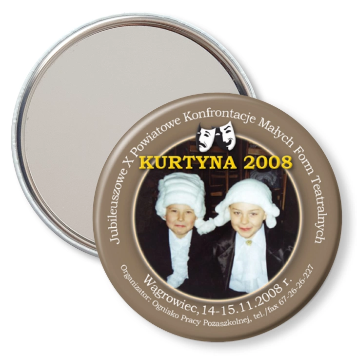 przypinka lusterko Kurtyna 2008