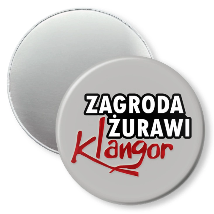 przypinka magnes Zagroda Żurawi Klangor na szarym tle