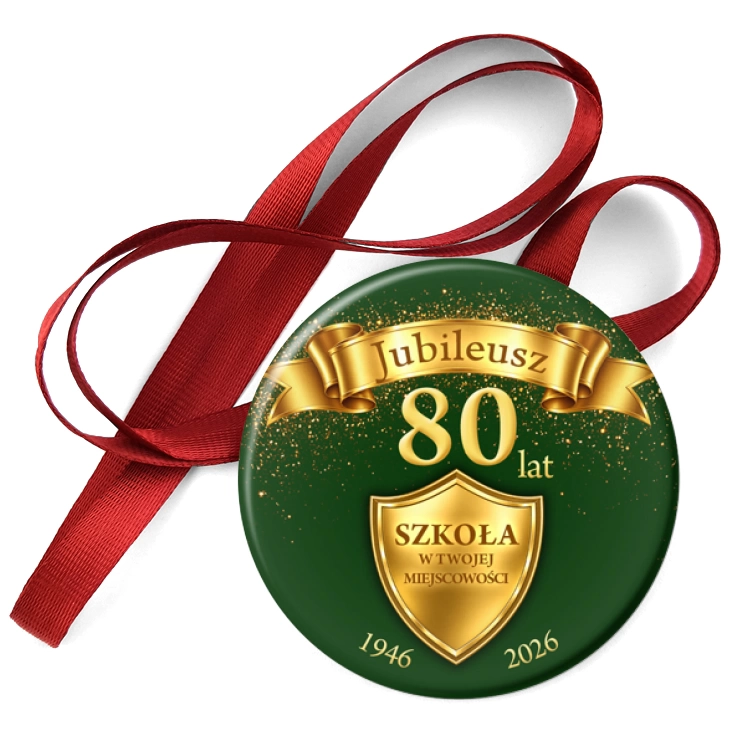 przypinka medal Jubileusz 80 lat szkoły na zielonym tle