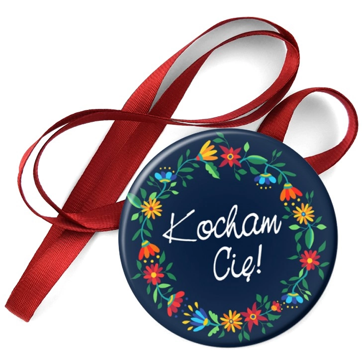 przypinka medal Kocham cię w kwiatach na granatowym tle