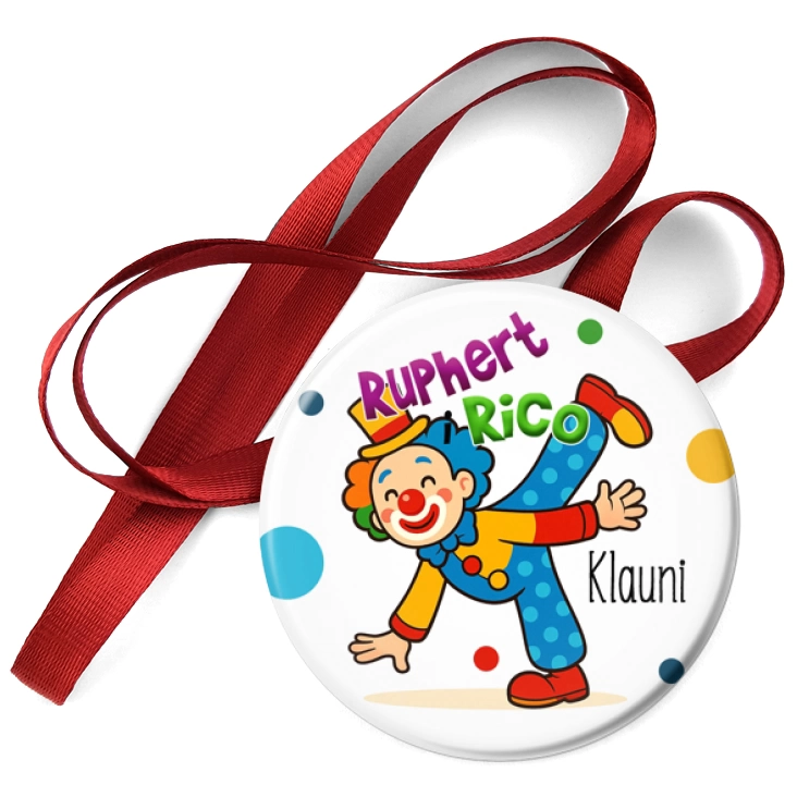 przypinka medal Ruphert i Rico Klauni na białym tle