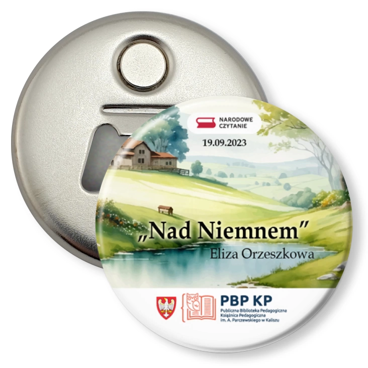 przypinka otwieracz-magnes Nad Niemnem Narodowe Czytanie Książnica Pedagogiczna Kalisz