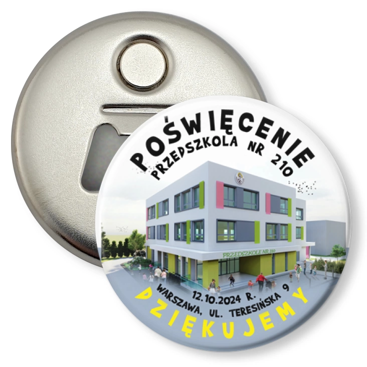 przypinka otwieracz-magnes Poświęcenie przedszkola nr 210 w Warszawie