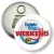 Przypinka otwieracz-magnes Dzięki Bogu już weekend