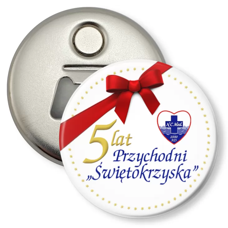 przypinka otwieracz-magnes 5 lat Przychodni Świętokrzyska
