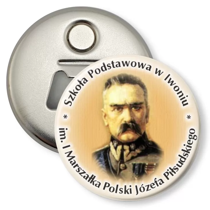 przypinka otwieracz-magnes Szkoła Podstawowa im. Józefa Piłsudskiego w Iwoniu