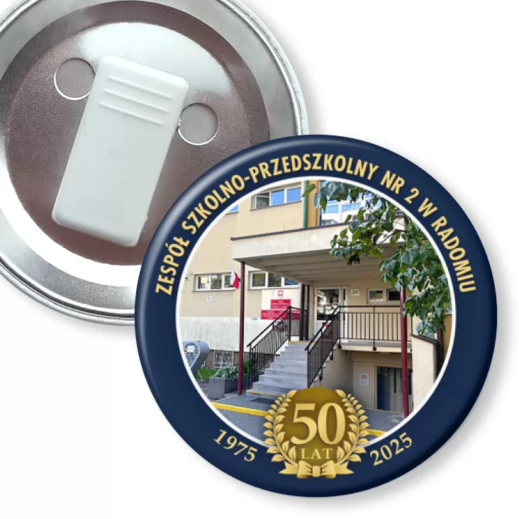 przypinka z żabką Jubileusz 50 lat ZSP nr 2 w Radomiu