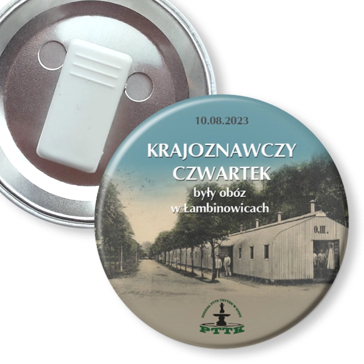 przypinka z żabką Krajoznawczy czwartek były obóz w Łambinowicach