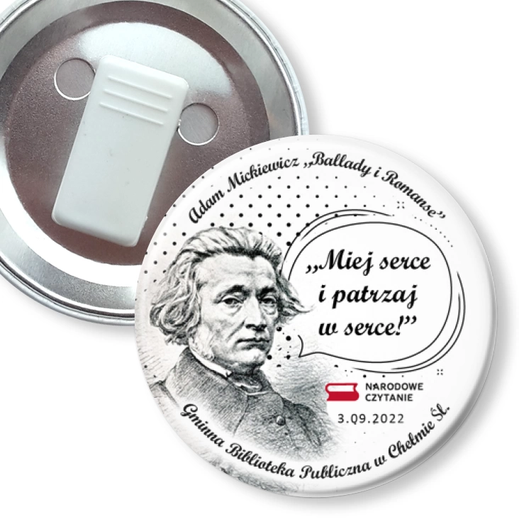 przypinka z żabką Narodowe Czytanie Biblioteka w Chełmie Śląskim