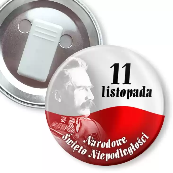 przypinka z żabką Narodowe Święto Niepodległości Piłsudski na tle flagi