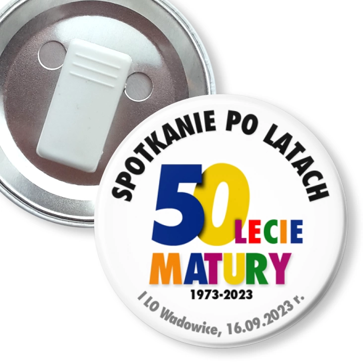 przypinka z żabką Spotkanie po latach 50-lecie matury