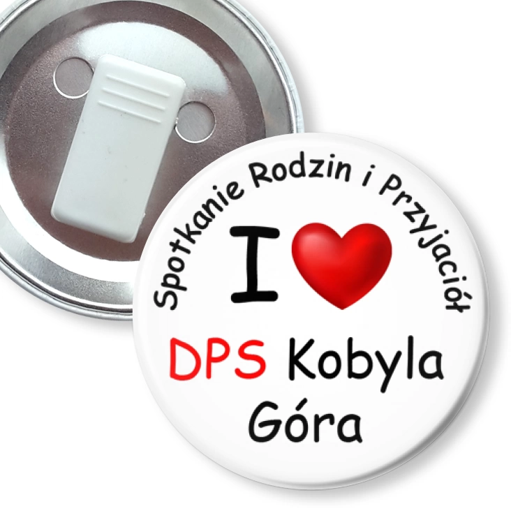 przypinka z żabką Spotkanie Rodzin i Przyjaciół DPS Kobyla Góra