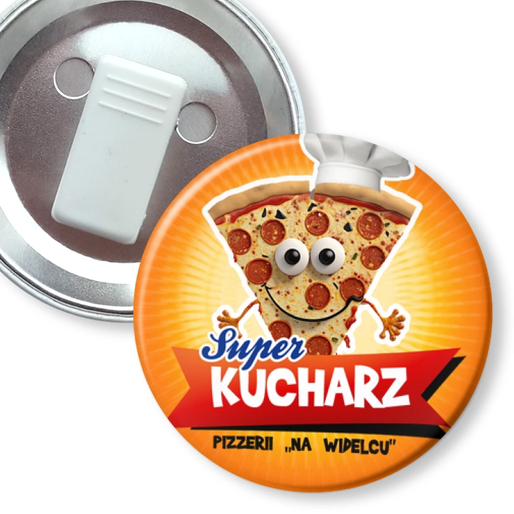 przypinka z żabką Super Kucharz Pizzerii na Widelcu