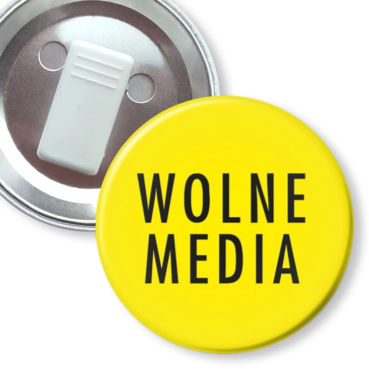 przypinka z żabką Wolne media na żółtym tle