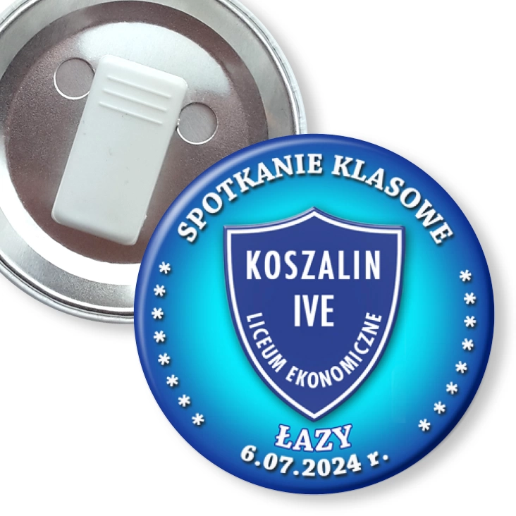 przypinka z żabką Zjazd Klasowy po 30 latach Liceum Ekonomiczne Koszalin