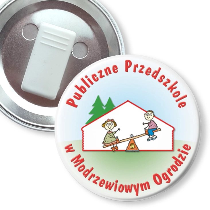 przypinka z żabką Publiczne Przedszkole w Modrzewiowym Ogrodzie