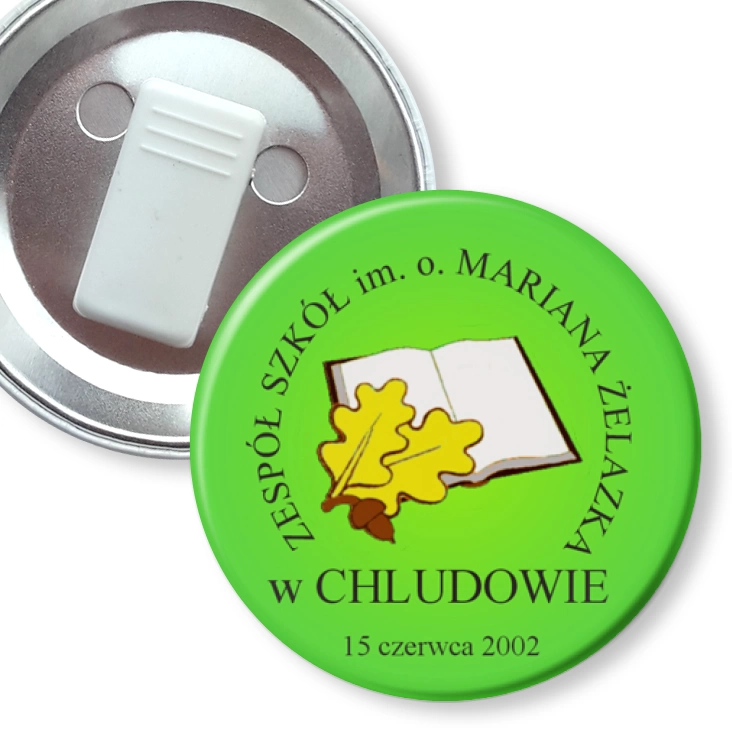 przypinka z żabką Zespół Szkół w Chludowie