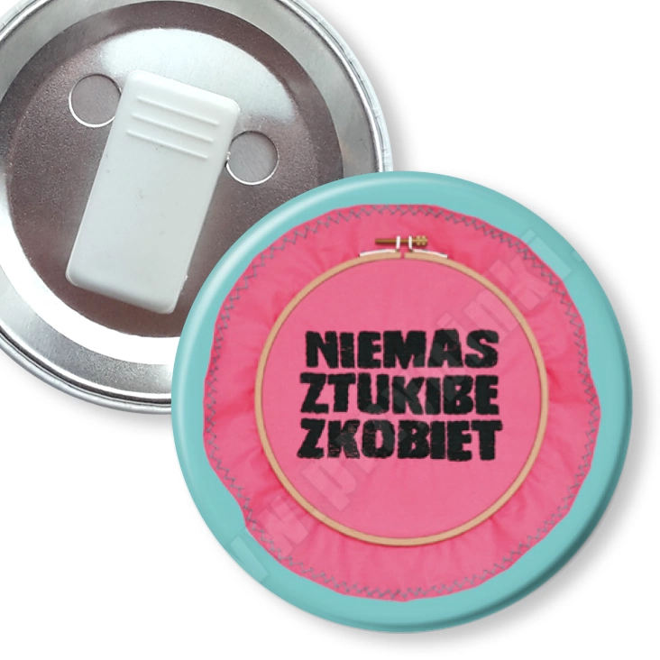 przypinka z żabką Nie ma sztuki bez kobiet