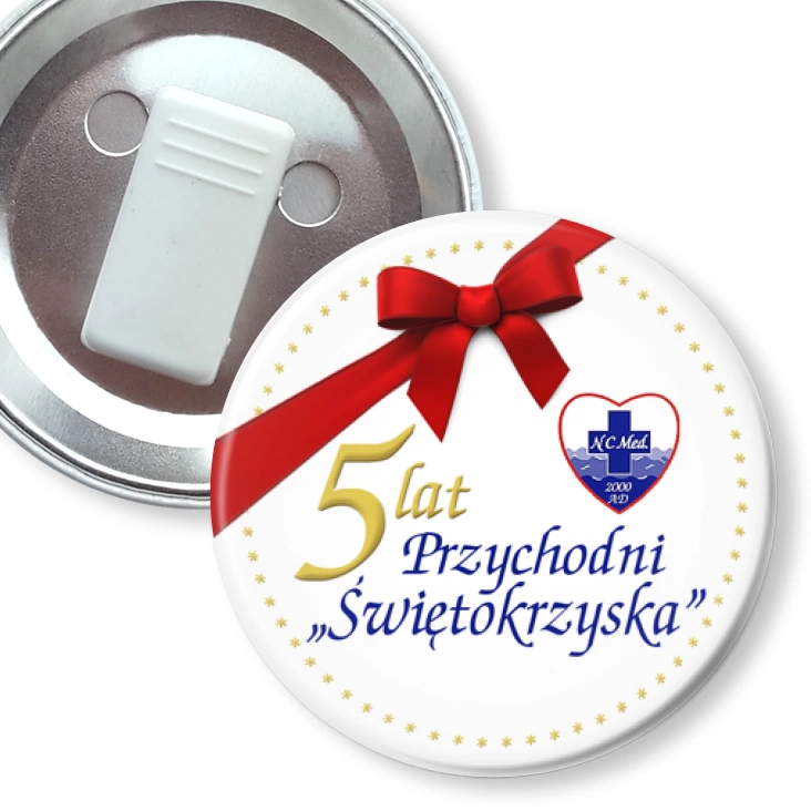 przypinka z żabką 5 lat Przychodni Świętokrzyska