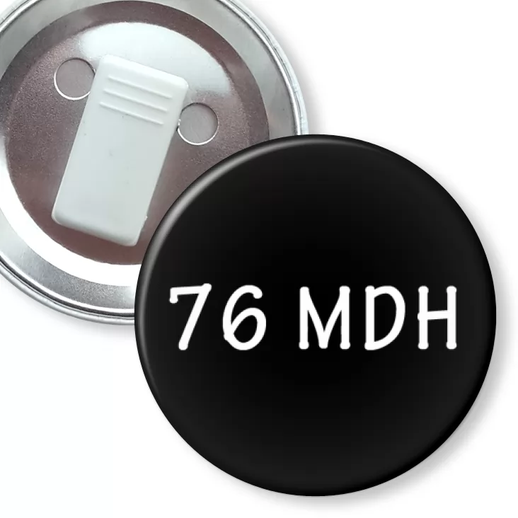 przypinka z żabką 76 MDH