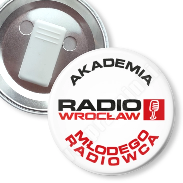 przypinka z żabką Akademia Młodego Radiowca