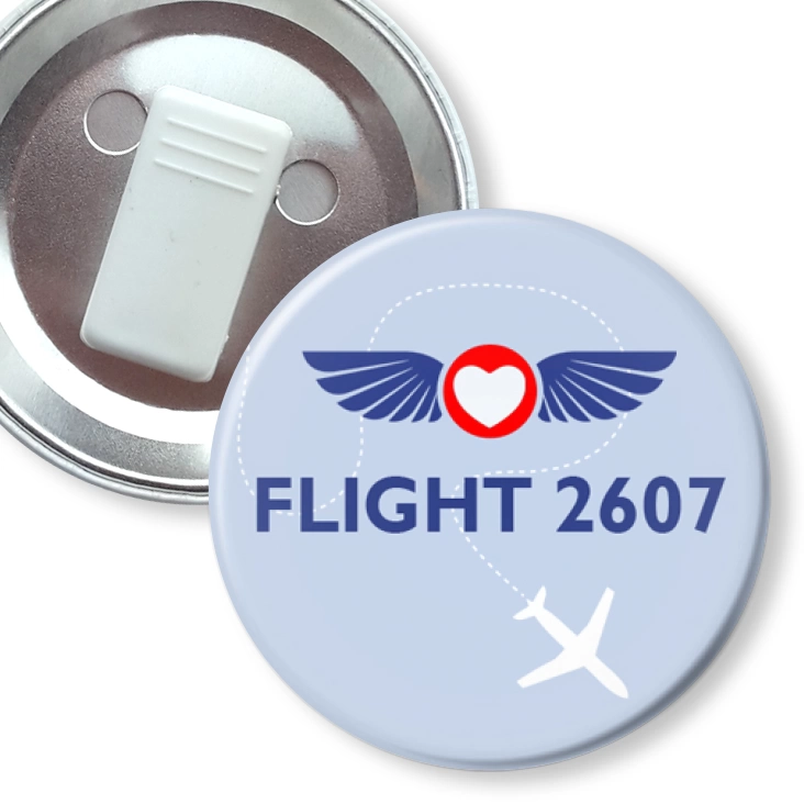 przypinka z żabką Flight 2607