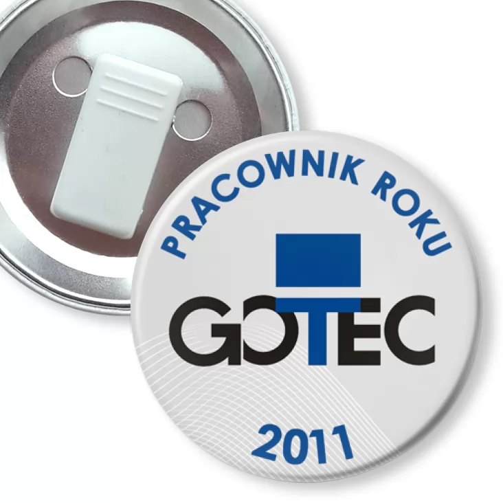 przypinka z żabką Gotec - Pracownik Roku 2011