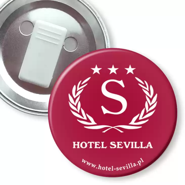 przypinka z żabką Hotel Sevilla