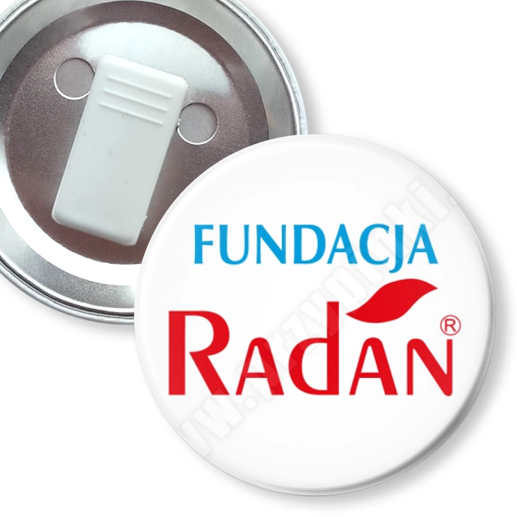 przypinka z żabką Fundacja Radan