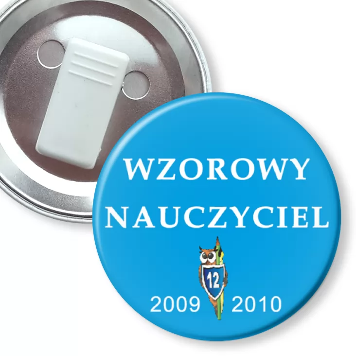 przypinka z żabką Wzorowy Nauczyciel
