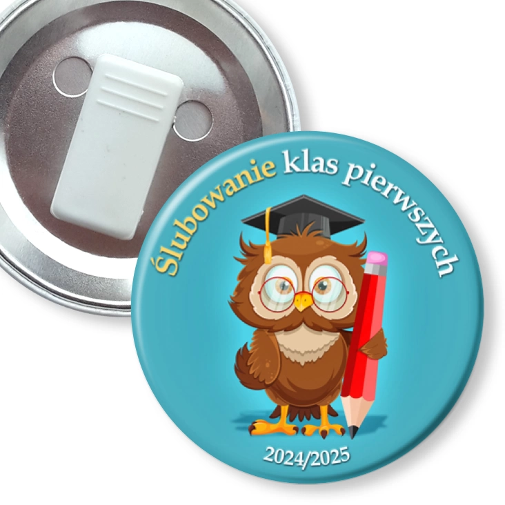 przypinka z żabką Ślubowanie klas pierwszych sowa z ołówkiem