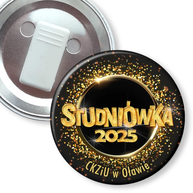 przypinka z żabką Studniówka CKZiU w Oławie złoty napis